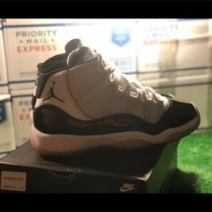 Air Jordan 11 retro GS concord 2018